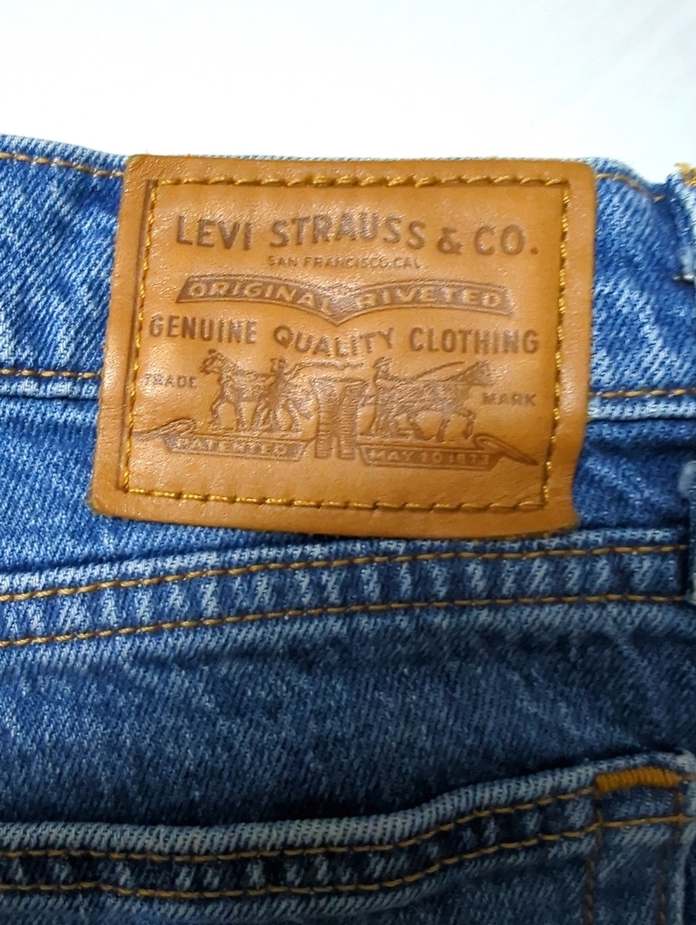 Levi's Wedgie Straight Jeans Size 27 High Waisted Cropped Denim Medium Wash - Picture 6 of 9